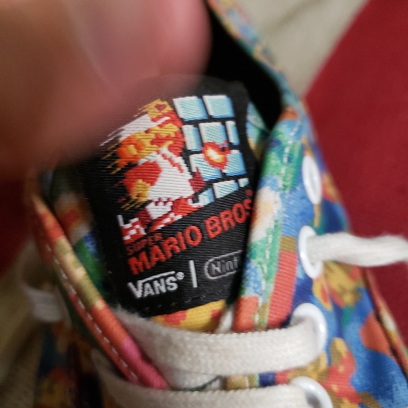 Nintendo x Vans sneakers size 11.5 - Picture 4 of 8